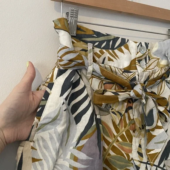 Cynthia Rowley 100% Linen Paperbag Floral Leaf Shorts Sz M Resort Tropical Boho - Picture 4 of 11